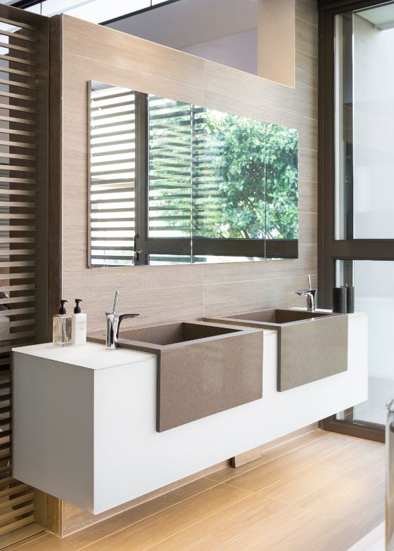 NvdMArchitects's tweet photo. House SAR
Read More >>> https://t.co/vVDchctRnV
#glass #bathroom #bespokeinterior #openliving #dreambathroom #architecture #interiordesign #MSLD #design #interior #dreamhome #luxury #lushliving #cleansing #bathroomdesign #sweetsaturday #saturdaymood #randr #openplanliving https://t.co/EF1rDCrY7d