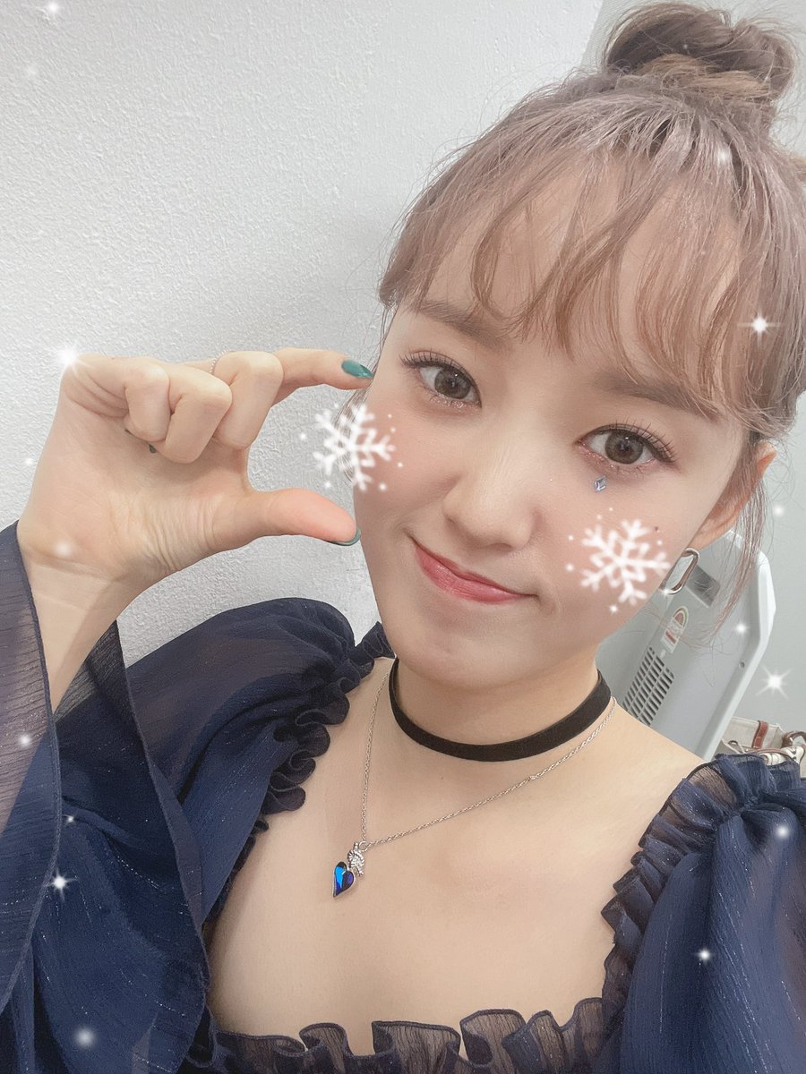 오늘은 도야니 생일이니까~
❄️ 효과로 사진 찍기 ㅎㅎ 📸 #🌱