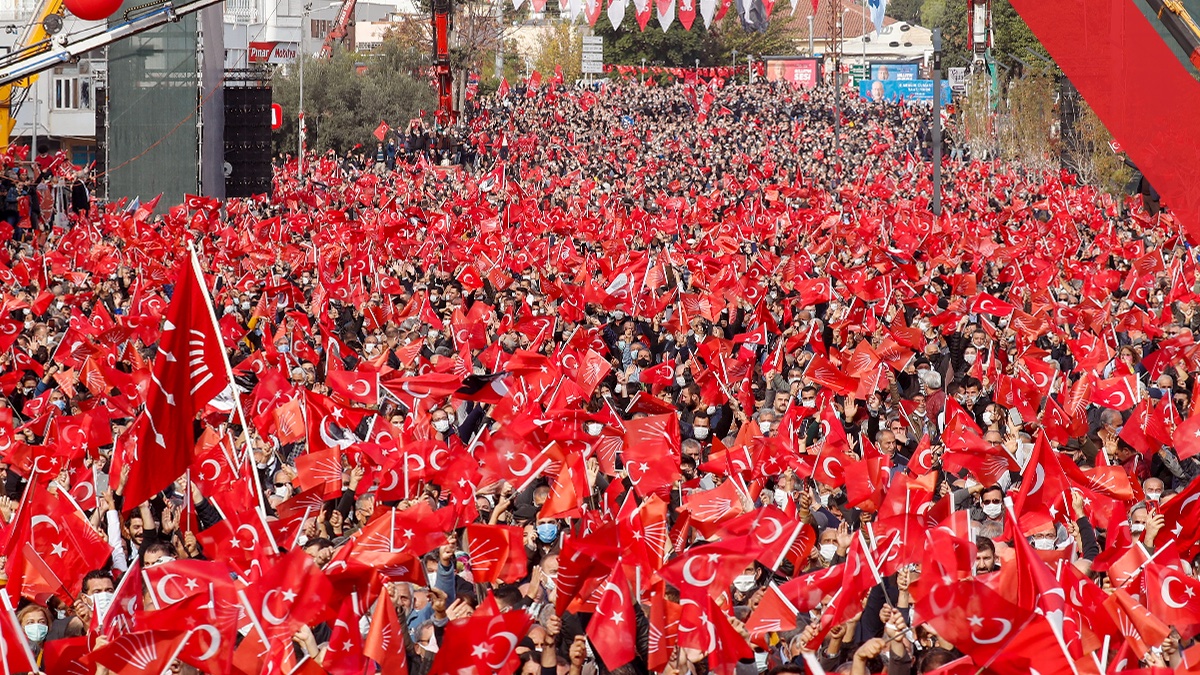 BprStrategic's tweet photo. ‘CHP Mersin Milletin Sesi Mitingi’ organizasyonumuz için 75 kişilik ekibimizle 4 gün süren kurulum sürecimizi tamamladık ve etkinliğimizi bugün başarıyla gerçekleştirdik.
#BPRStrategic #CHPMersinMilletinSesiMitingi #Etkinlik #Strateji #CHP #MilletinSesi #CHPMersinMitingi https://t.co/i6wMxwdfPN