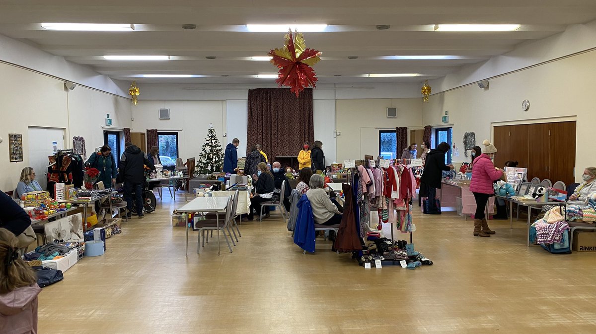 Come on down! We’re here till 4pm 🛍🧸
#tabletopsale #roundswellcommunitycentre #barnstaple