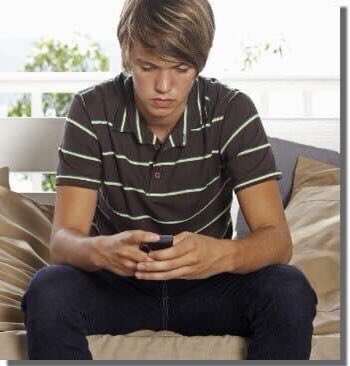 You don't make the starting line-up next spring... or reach long range athletic goals on your phone. Every diversion to phone equals 20 min lost. Most average hours of screen time a day. Get off Twitter, Tik, Instagram &amp; Snap. Get to the field &amp; cages with a plan. Put in the work