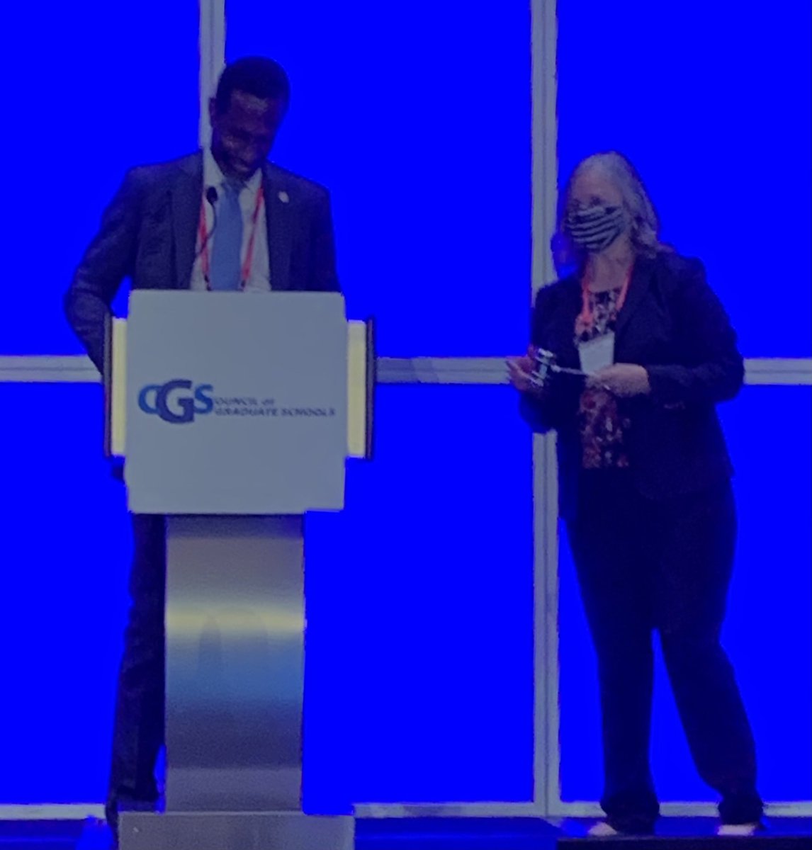 The #CGS61 annual business meeting closes with the passing of the gavel from outgoing CGS Board Chair Andrew Campbell <a href="/BrownGradSchool/">Brown Grad School</a> to incoming CGS Board Chair Julie Coonrod <a href="/UNM/">Univ. of New Mexico</a> Graduate School!