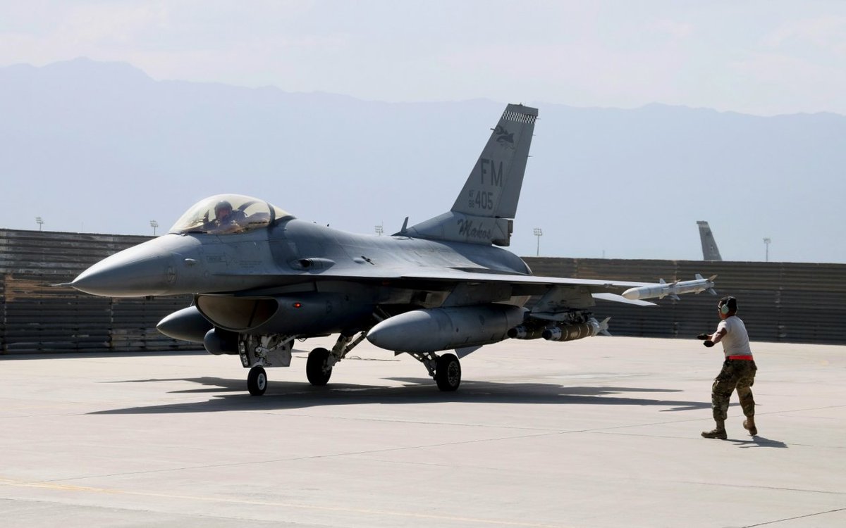 violetpilot1's tweet photo. F-16 https://t.co/MAlJb6Kgw5
