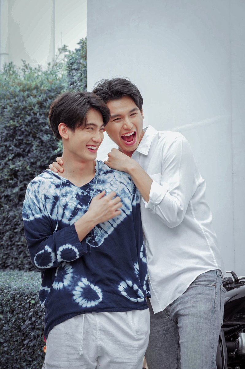 _06yuyu's tweet photo. ก็ถึงเนื้อถึงตัวมาตั้งนานเเล้ว

#jafirst #JaPhachara #First_Chalongrat https://t.co/eYegrAwjvo
