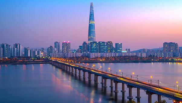 MetaverseView's tweet photo. The Seoul Metropolitan Government will pioneer a new continent called the #Metaverse Seoul where public demand and private technologies are combined. For all age groups to enjoy the benefits, we will work on the Metaverse Seoul and make Seoul a smart, inclusive city. @Seoul_gov https://t.co/T1KGOBROKO