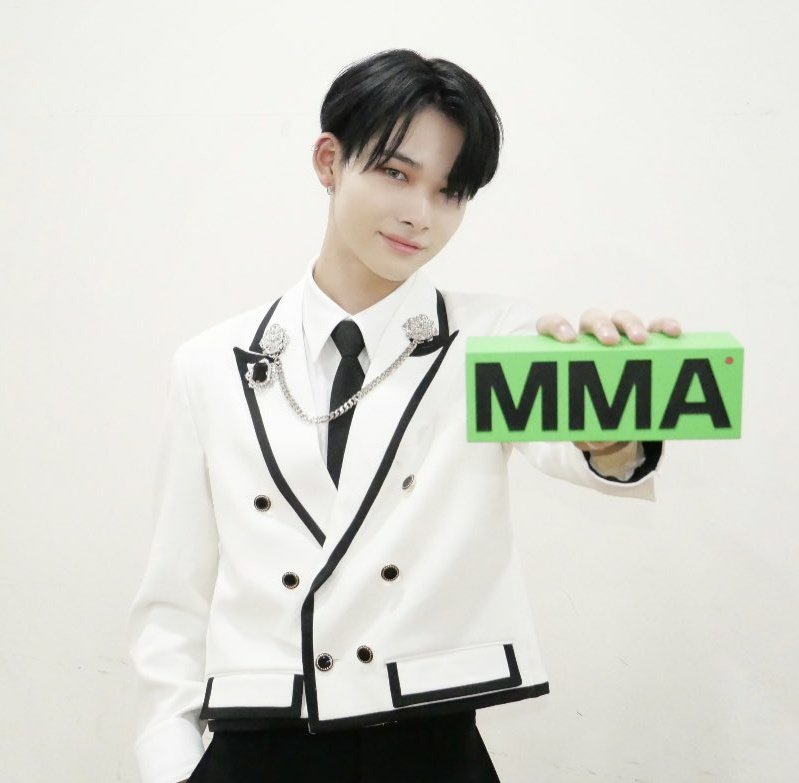 jakeayki's tweet photo. ganteng https://t.co/cIxkg9wqXR