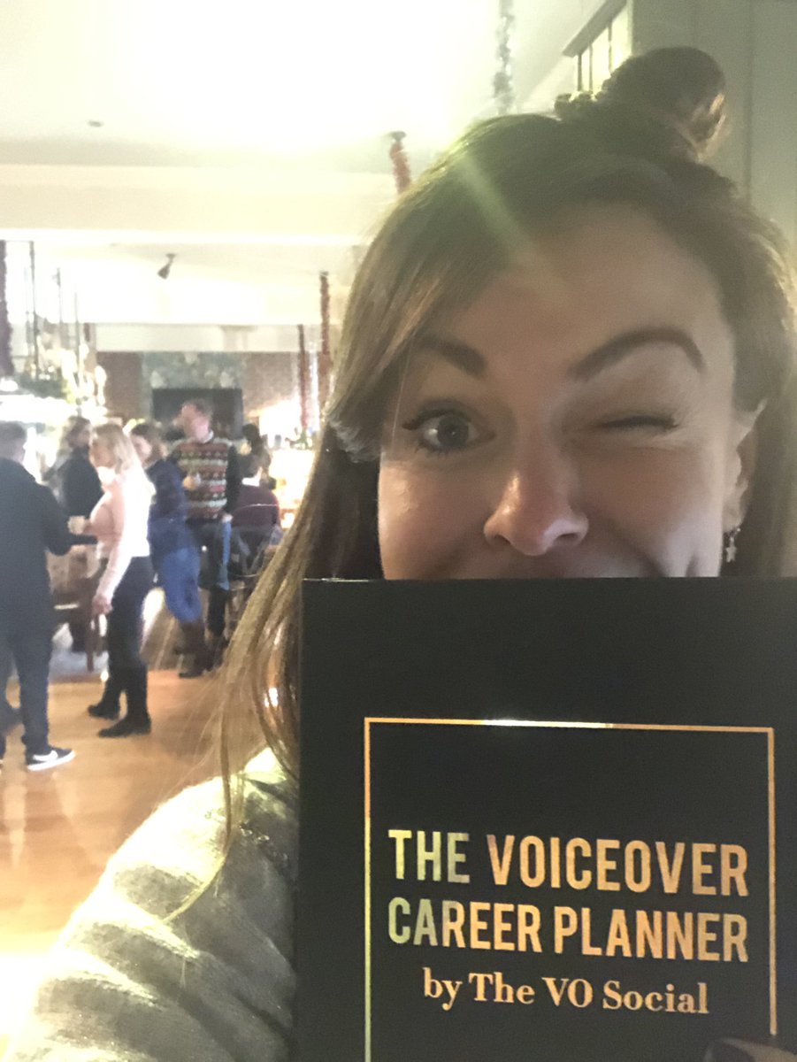 Having a grand old time at VO Social North today.. love a good raffle too &amp; this excellent #VOcareerplanner is up for grabs! You two are the best <a href="/NicRedmanVoice/">Nic Redman</a> &amp; @Leah_etc
