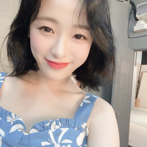 Sayg2nd's tweet photo. 211204 #HAPPY_JINSOL_DAY
ジンソルちゃん お誕生日おめでとう🎂🎁💐

#너에게_우린_변하지_않는_것
#에이프릴 #이진솔 #APRIL #JINSOL 
#킹름다운갓기천사내려���신날
#Dear_JINSOL_HBD https://t.co/xG5yuEJ4fs