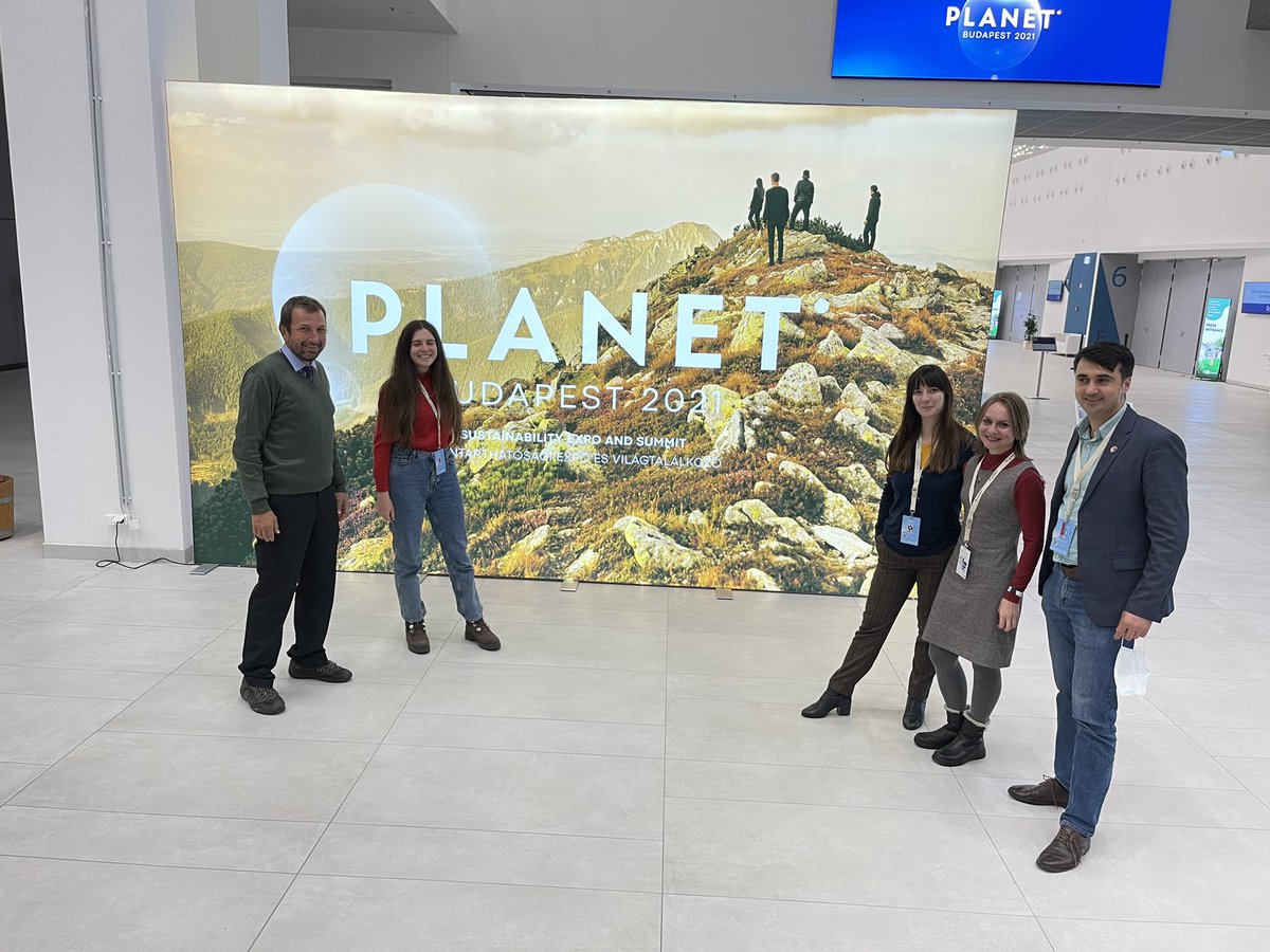 p_ionut's tweet photo. Planet Budapest 2021 with GWP CCE  #gwpromania #youthforclimate #youthforclimate #gwpromaniayouth https://t.co/I2YXhLwG6R