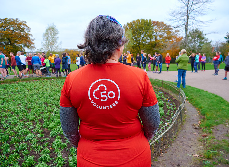 Want to volunteer at parkrun? ❤️ 

No experience required, you don't even need to have been to parkrun before. It's really easy, someone will show you what to do on the day 😁 

Just find your local event and get in touch 👉 parkrun.me/id1b3

🌳 #loveparkrun