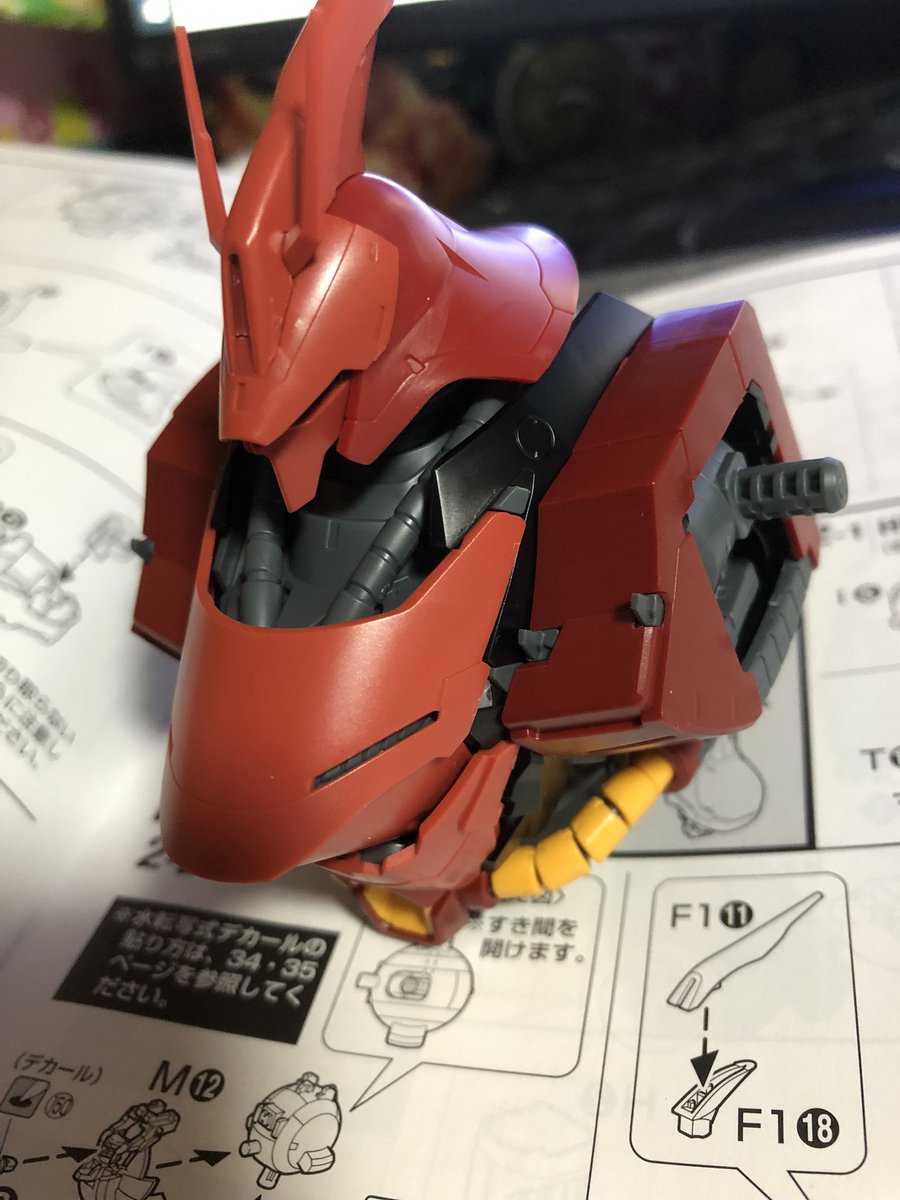 LoveLie365's tweet photo. 今日はこんなもんで。おやすみなさい🌙　#ガンプラ　#MGサザビーver_Ka https://t.co/WlqZxPzFFZ