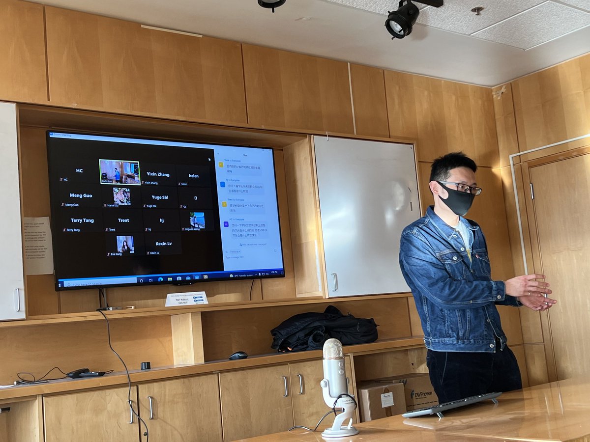 wang_guangyu's tweet image. Ye Huang, one of our outstanding alumni, came back the Faculty to share his success story!