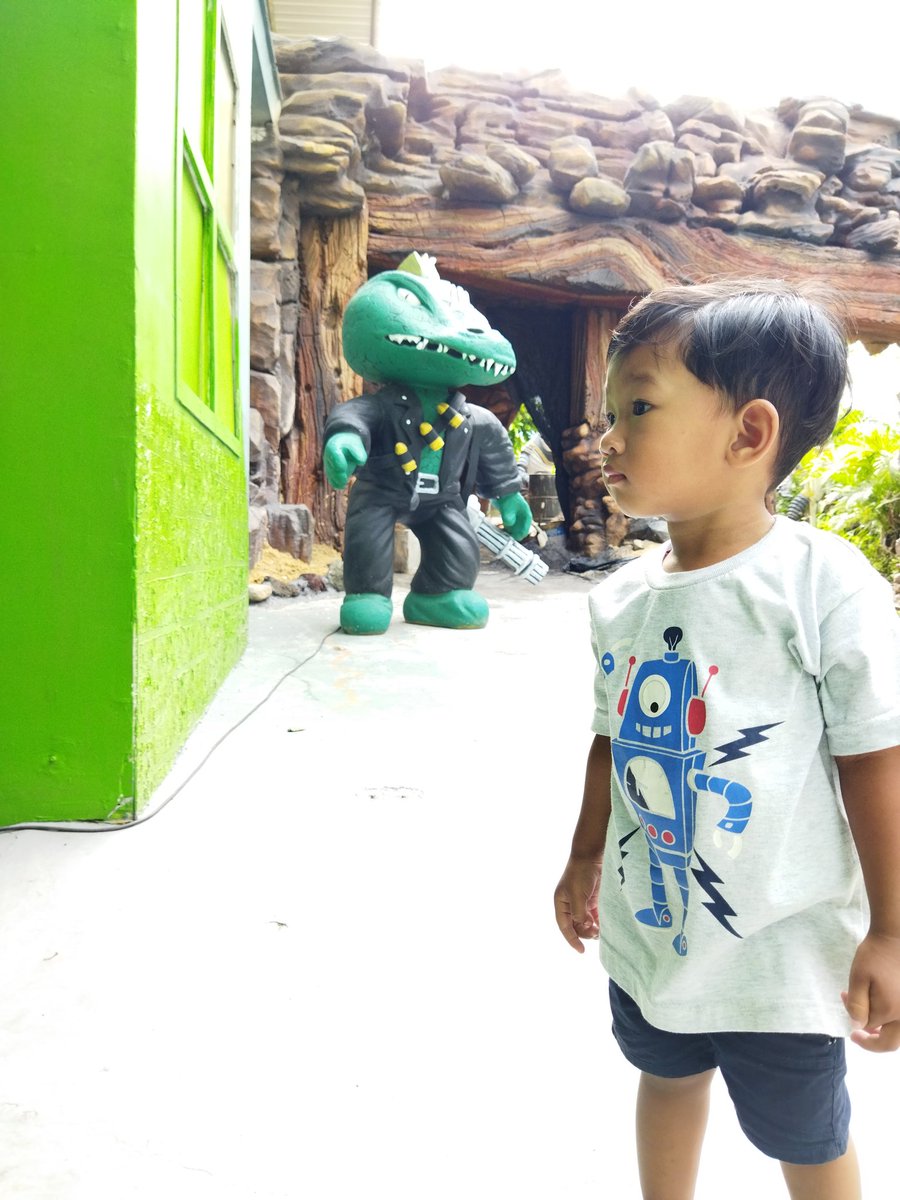 Muchlis_74's tweet photo. awas ada buaya!!! https://t.co/Xlzj6qvl5n