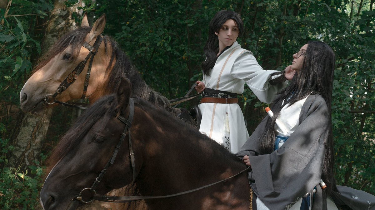 Martin_erdorell's tweet photo. Маршал и будущий император 😌🤭
Гу Юнь @Jiggly_cos 
Ph: @barabaka_jpeg 
И прекрасные Рассвет и Киноша 🐎
#ShaPoLang #guyun #changgen #changgu #spl #长顾 #살파랑 #杀破狼 https://t.co/fedzgDOKIe