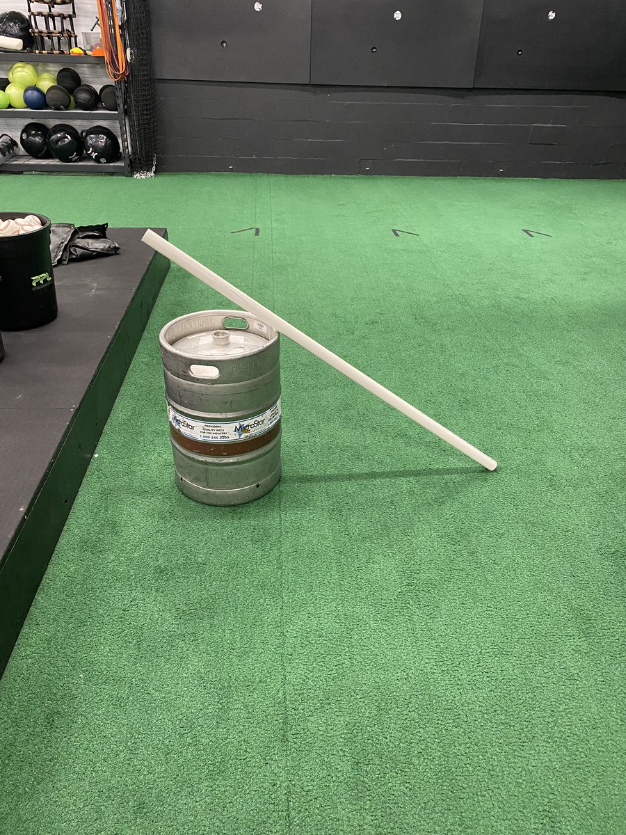 PPL_Main's tweet photo. A little Saturday morning mobility 😬 #tspine https://t.co/flxUy5eGT1