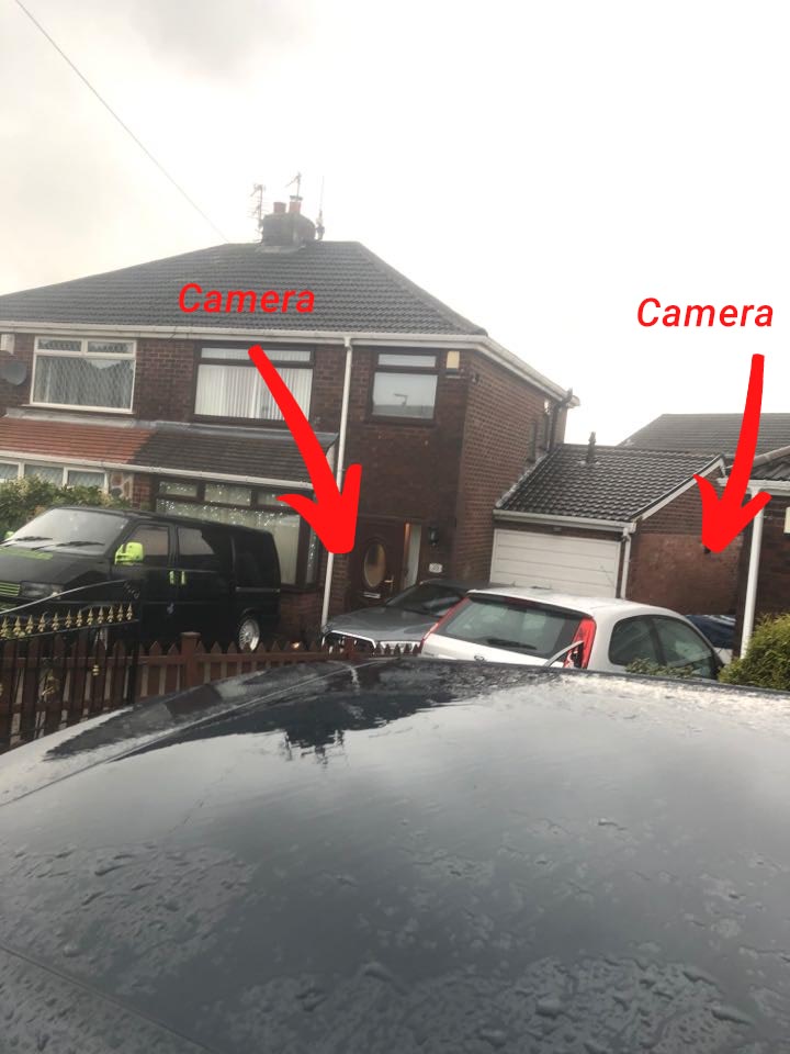 p0welly's tweet photo. Hey, @Hermesparcels can you explain how your driver knew we were not in considering they didn't get out of the van or step foot on our drive? https://t.co/vbfXKgs9fc