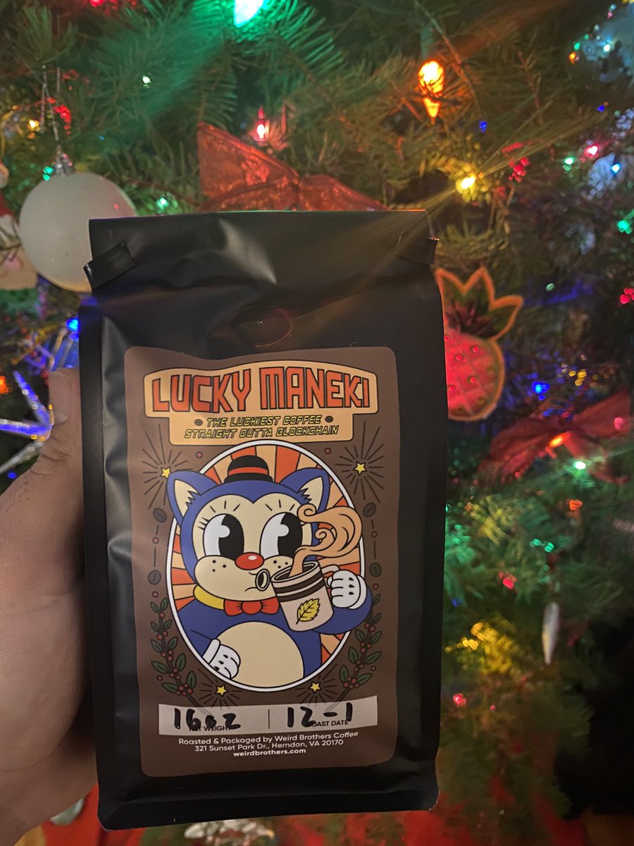 Mexiape's tweet photo. Excited to finally have a cup of this @LuckyManekiNFT and @weirdbroscoffee. Really great flavor and strong 💪🏽. https://t.co/FeOSZ7A19H
