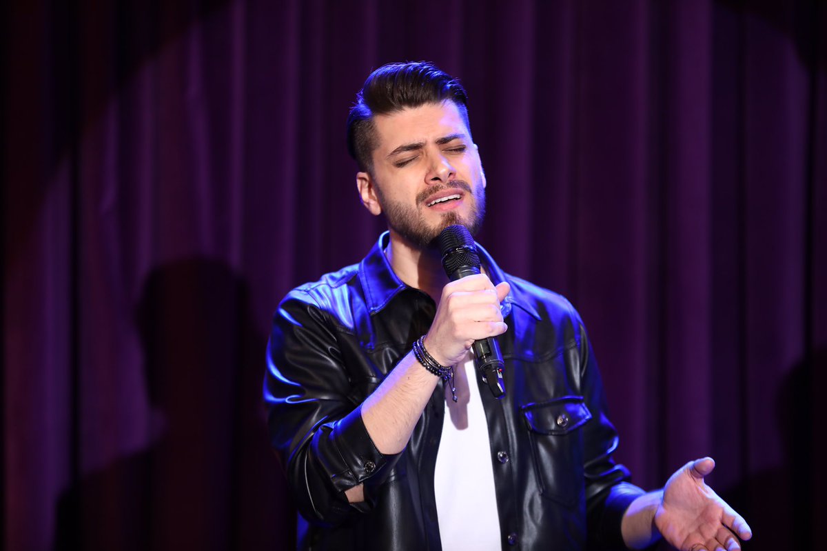 Alt Tarafı Bi’ Talk Show’a Aykut Enişte, nam-ı diğer Cem Gelinoğlu <a href="/cemfoni/">Cem Gelinoğlu</a> konuk oluyor 😍 Performansta ise <a href="/umutakyildizzz/">𝐔𝐦𝐮𝐭 𝐀𝐤𝐲ı𝐥𝐝ı𝐳</a> yer alıyor 👊🏻 Yeni bölümümüz;

🗓Bu gece
⏰23.00’da
📺beIN SERIES COMEDY’de
💻📱Her daim @beinconnect_tr ‘de

<a href="/KaanSekbann/">Kaan Sekban</a> <a href="/emirersoy/">Emir Ersoy</a>