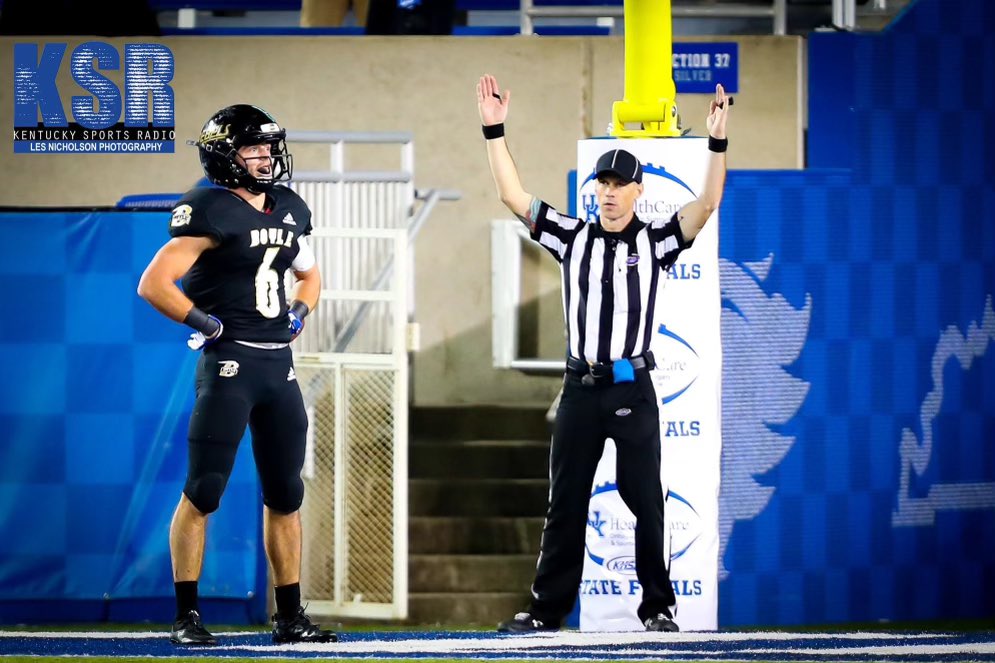 Pretty much sums up <a href="/colelanterrr/">Cole Lanter</a> senior season in one picture.  Statewide leader in receiving TDs (21), receptions (78), second in receiving yards (1,288) and new Boyle County record holder in receptions and receiving TDs in a season.  #mrfootball #bbn <a href="/reed_lanter/">Reed Lanter</a>