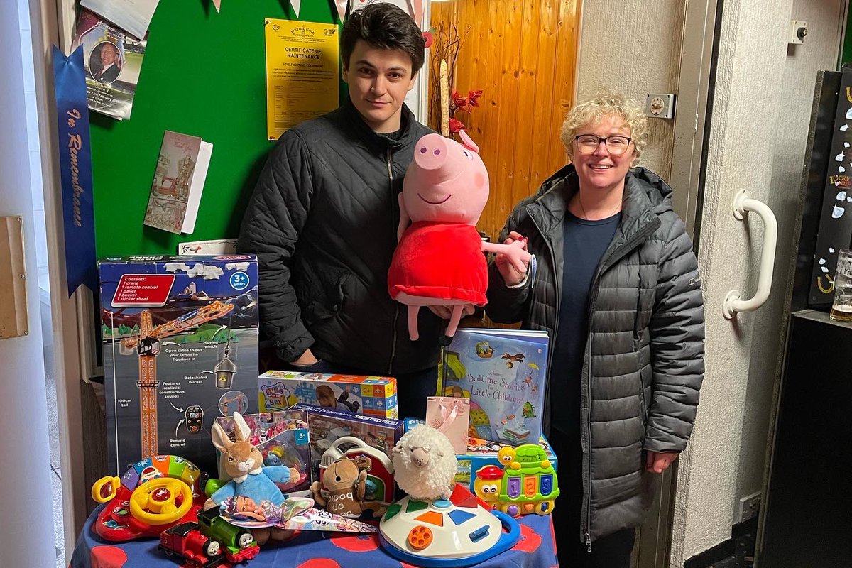 🎅Over 100 toys collected and donated to @birmingham_live @edgbaston #Brumwish Christmas toy appeal thanks to local residents in Quinton and Harborne 🧸