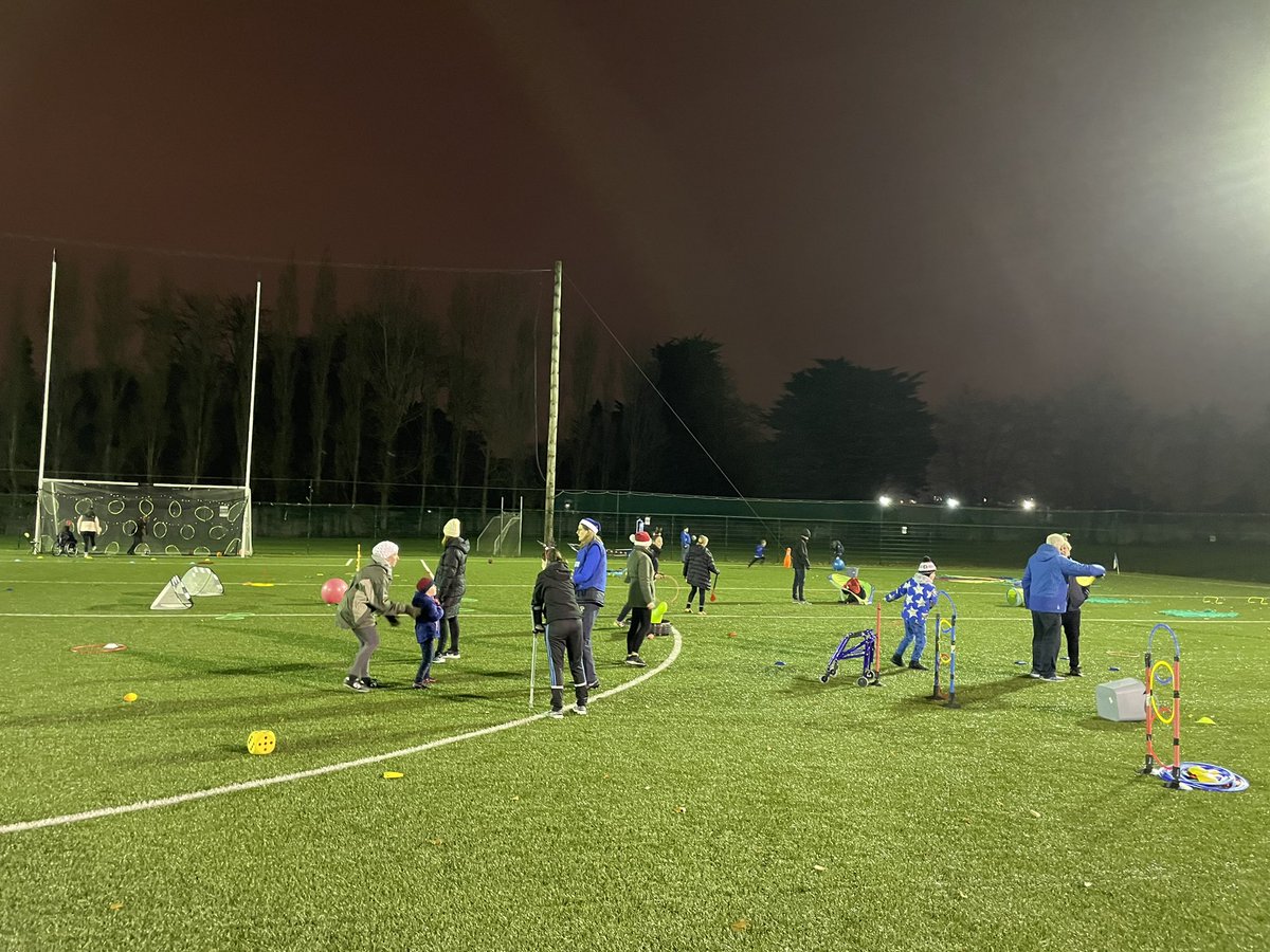 AccessForAll7's tweet photo. Last nights Xmas celebration for our inaugural all stars @DubGAAOfficial @StVincentsGAA1 participation team! #Santa made an appearance and delivered a lot of #chocolate Happy Christmas 🤶 to all the mentors and families involved!!!! https://t.co/fpehVA1qSn
