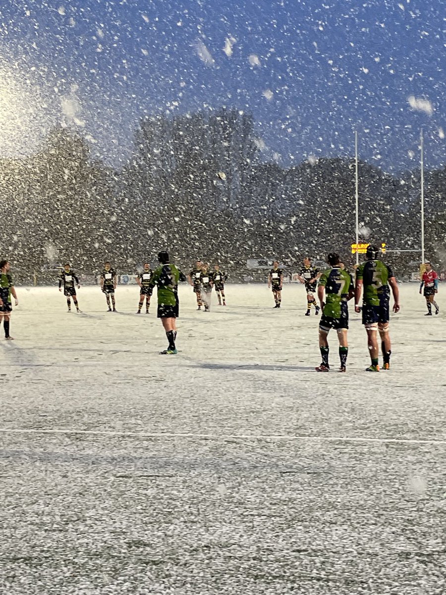 Annie Macpherson (@macphersonannie) on Twitter photo It’s beginning to look a lot like Christmas ❄️❄️❄️ melrose v boroughmuir 💛🖤💛🖤💛🖤<a href="/Scotlandteam/">Scottish Rugby</a> <a href="/MelroseRugby/">Melrose Rugby</a> <a href="/bbcweather/">BBC Weather</a> It’s beginning to look a lot like Christmas ❄️❄️❄️ melrose v boroughmuir 💛🖤💛🖤💛🖤<a href="/Scotlandteam/">Scottish Rugby</a> <a href="/MelroseRugby/">Melrose Rugby</a> <a href="/bbcweather/">BBC Weather</a>
