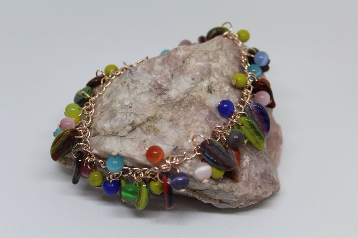 BlueBatDesigns's tweet photo. Autumn Kaleidoscope of Berries and Leaves Beaded Charm Bracelet - lastest addition to my #etsy shop. https://t.co/pEAcslFftO https://t.co/EmAsKLfcn4