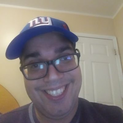 #NewProfilePic birthday pic with my new Giants hat