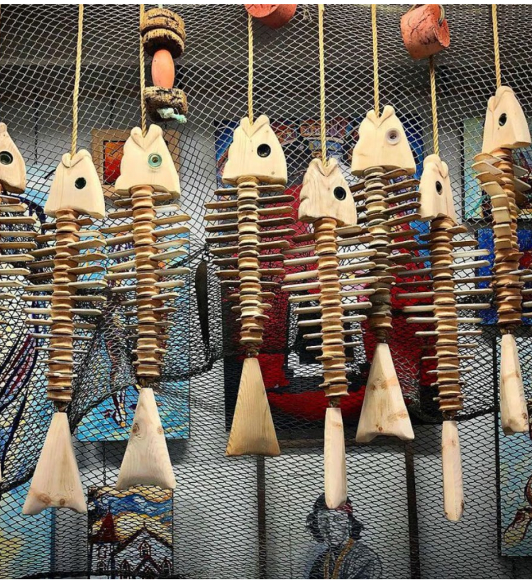 BizArtsNL's tweet photo. Looking for some awesome #NL holiday gifts? We've got Nan blankets, pillows &amp; ornaments from Logy Made; wooden "Moratorium Cod" art from @Irishfun3; NL coin jewellery from ArtBonavista; hand-knit socks &amp; trigger mitts from @EweDesgnNL; &amp; more! #HandMade https://t.co/huP8HLgvTB https://t.co/zqfJpP8Z1w