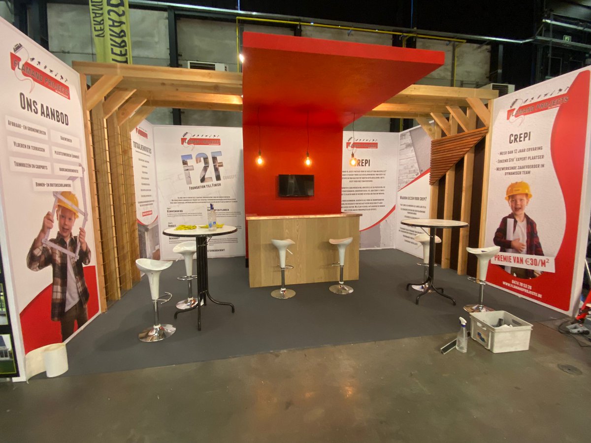 UnframedBe's tweet photo. Voor de stand van Flamand Projects op de BouwXpo in Kortrijk ontwierpen we 6 verschillende banners. Ook iets laten ontwerpen? Check https://t.co/7WEiUUZEtb! https://t.co/YjdmAZyUW8