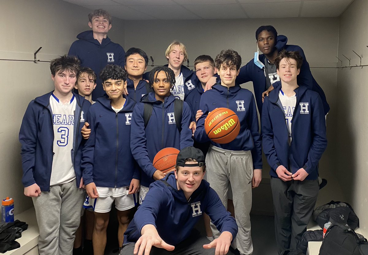 HHMbasketball's tweet photo. Boys get another win in the North Point Tourney vs Holy Trinity.  Ian Andersen with 27pts and Brayden Jewers with 11pts. Great effort off the bench by Egli and Noftall. POG goes to @willsellars_04 who ran the offence all game #1pt. @hhmoffice1 @HighlandersHhm https://t.co/UOVrsB6YhY