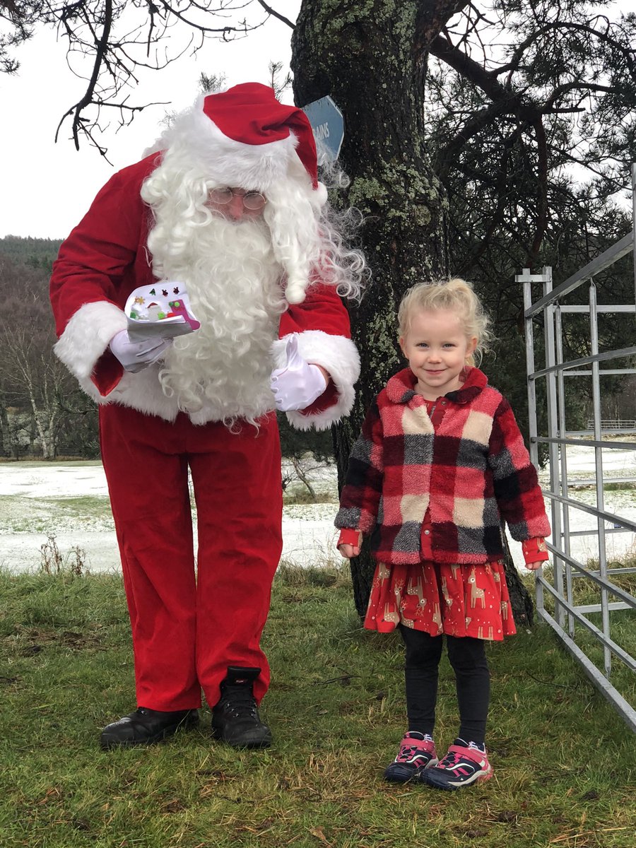 DSL976's tweet photo. Great day out. Thanks to all the team involved #ScotRailSantaExpress https://t.co/OyEv5AXLY8