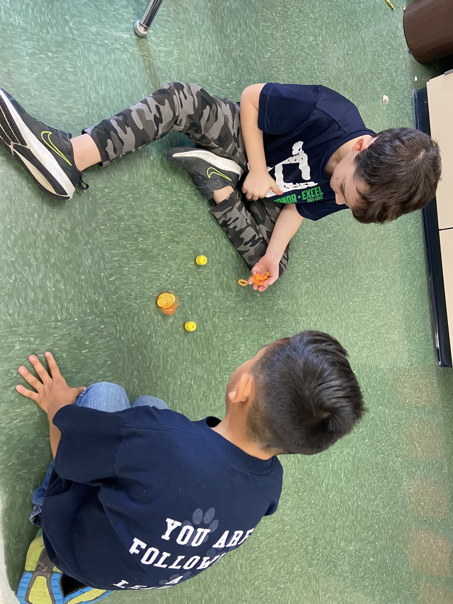 fun_firsties's tweet photo. So grateful for parents who enjoy talking to our class about their holiday traditions! Happy Hanukkah! 🕎@_THETigers #rootEDtuscanyheights https://t.co/xrUPmZ3ki3