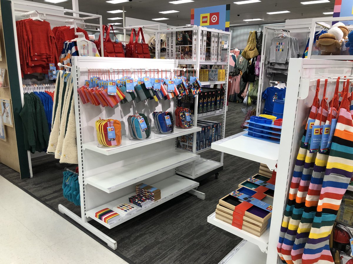 JamezFromTarget's tweet photo. #D143HasStyle #TargetHasStyle https://t.co/JIVj8PDtyG