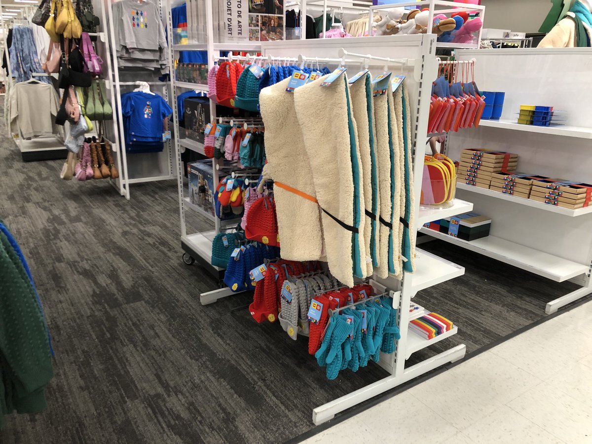 JamezFromTarget's tweet photo. #D143HasStyle #TargetHasStyle https://t.co/JIVj8PDtyG