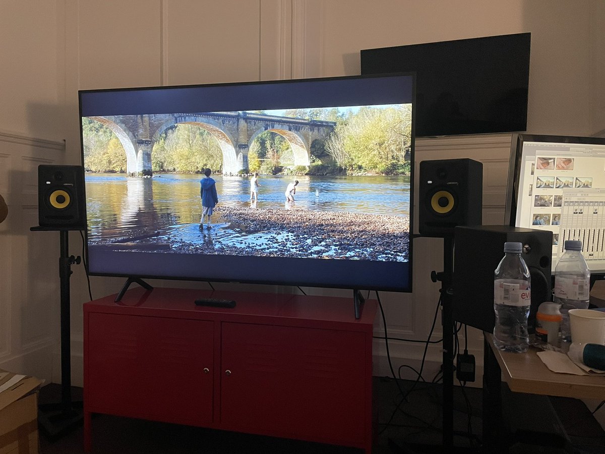 #Lesenfantsdesjustes un samedi au montage avec #MathildeSeignier #Lanvin et tous les autres merveilleux acteurs ❤️ bon week-end à tous