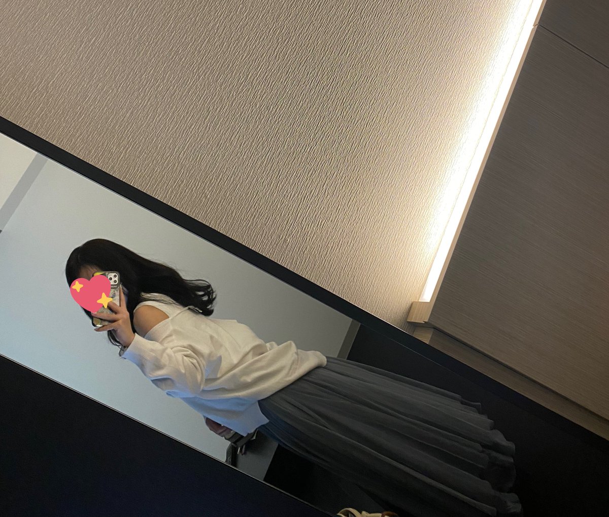elleair68835791's tweet photo. トップスも去年のだけどコ��リカのレイヤードニットセット。真っ白に近いオフホワイト。まさにベ���トな白🏳️🤍
ノースリーブだけでも着まわせて便利💪
#COTORICA. https://t.co/oeWJBodA2v