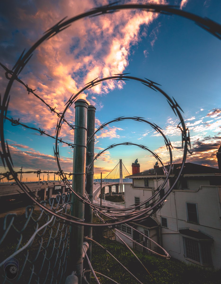 Jmisterjay1's tweet photo. Welcome to the swirly gates 🌀😆
Good morning everyone 💙🙏🏽 https://t.co/zMiixGXvAf