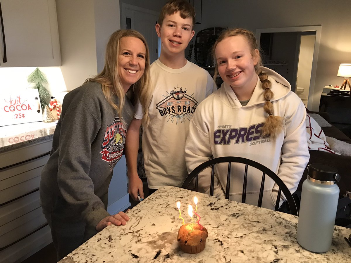 mrkubicek's tweet photo. Happy birthday to this amazing wife and mother!!!  She’s simply the best! https://t.co/OHWDEMf7SN