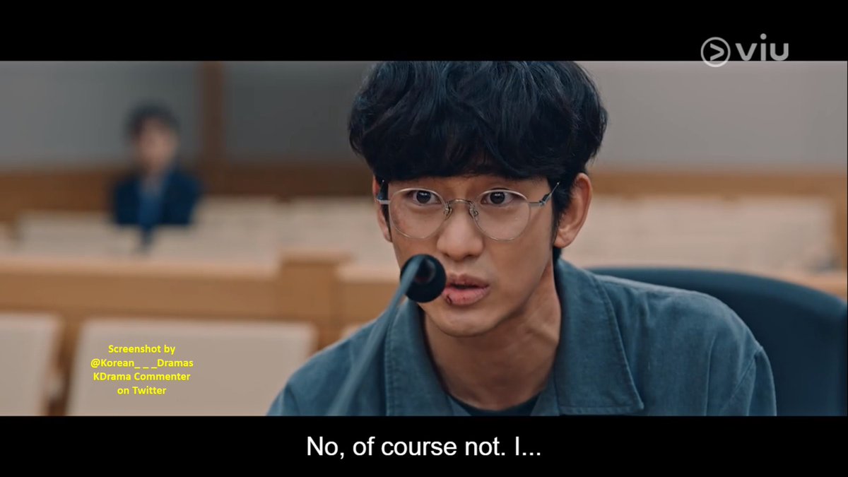 Korean___Dramas's tweet photo. #OneOrdinaryDayEp4 was yet another emotionally heavy episode as we see Hyun Soo's fear through Kim Soo Hyun's superb acting 😥
I think the true culprit may be the shady guy beside Yoon Hyo Jung, whom she pushed away. Maybe she knew he did it 🤔
#OneOrdinaryDay #KimSooHyun https://t.co/wp1P4s1OyR