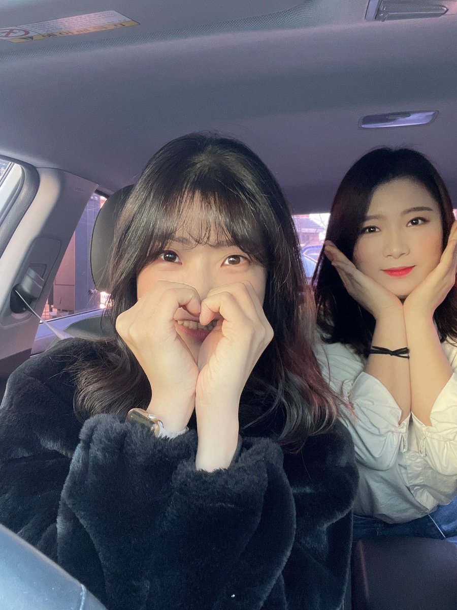 Sso_0's tweet photo. 어쩌다보니 트위터 말고 어디도 못 올리는 나의 문화생활,, 진짜 어반자카파 너무 사랑해요💙 https://t.co/bI5le9t6Ba