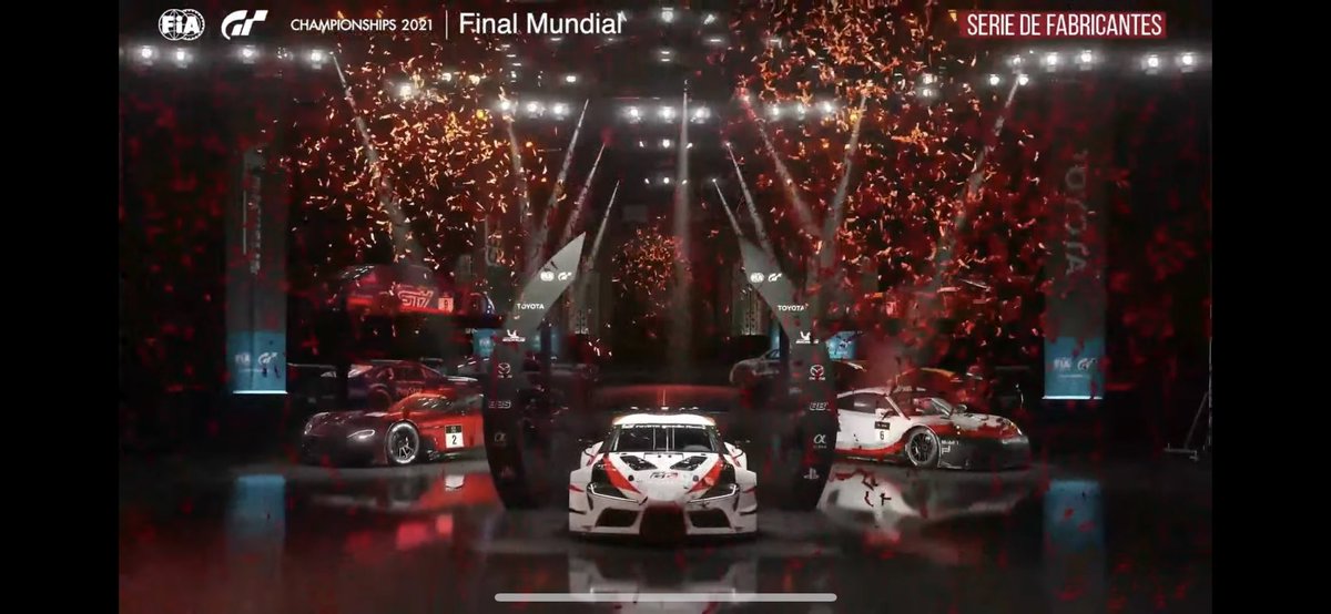 P3 EN LA MANUFACTURER SERIES!!🥉🤩
El podio era difícil, pero no imposible, y gracias al trabajo del equipo, lo hemos conseguido! 
Gracias por hacer el #TeamPorsche lo más fuerte posible <a href="/ainostroza6/">Angel Inostroza</a> <a href="/momochiism/">菅原 達也 Tatsuya Sugawara</a> esto no sería posible sin vuestro trabajo!💪❤️