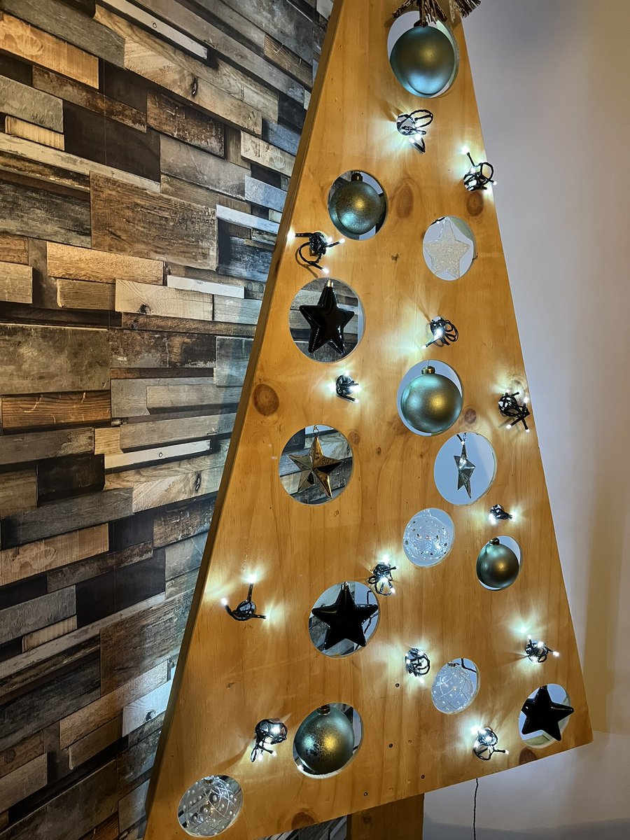 SwanwickShed's tweet photo. Another tree design https://t.co/EtA6OCZZSi