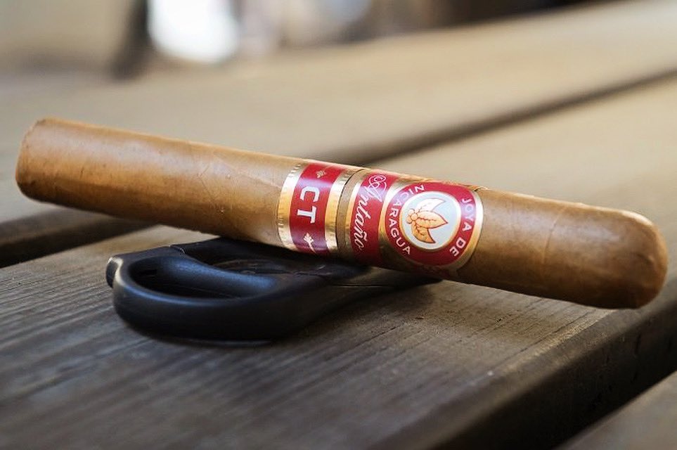 joyacigars's tweet photo. This kind of Saturday🔥🔥🔥

#AntañoCT #KeepDaring #CigarLife https://t.co/5EVeAM2xmy