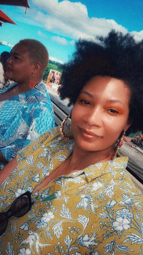 TeawithQJ's tweet photo. BAD BITCH ALERT 🚨 Let’s show some love and appreciation on this beautiful day to one of our favorite womanist race-nerds, @janiciaf as they celebrate another cycle around the sun! Happy birthday 🥳🥰 https://t.co/UUiSOdbDKx