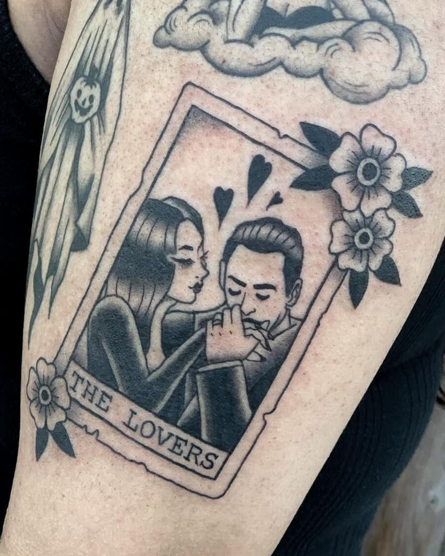 AttitudeCo's tweet photo. Our favourite lovers🖤🌹
📷Incredible ink by ellen.theapprentice
#attitudeclothing #goth #gothic #gothicink #gothictattoo #thelovers https://t.co/i5XyihxrJu