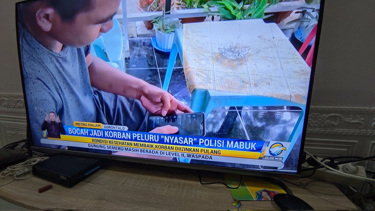 Tea! Makin cakep aje polisi kite.