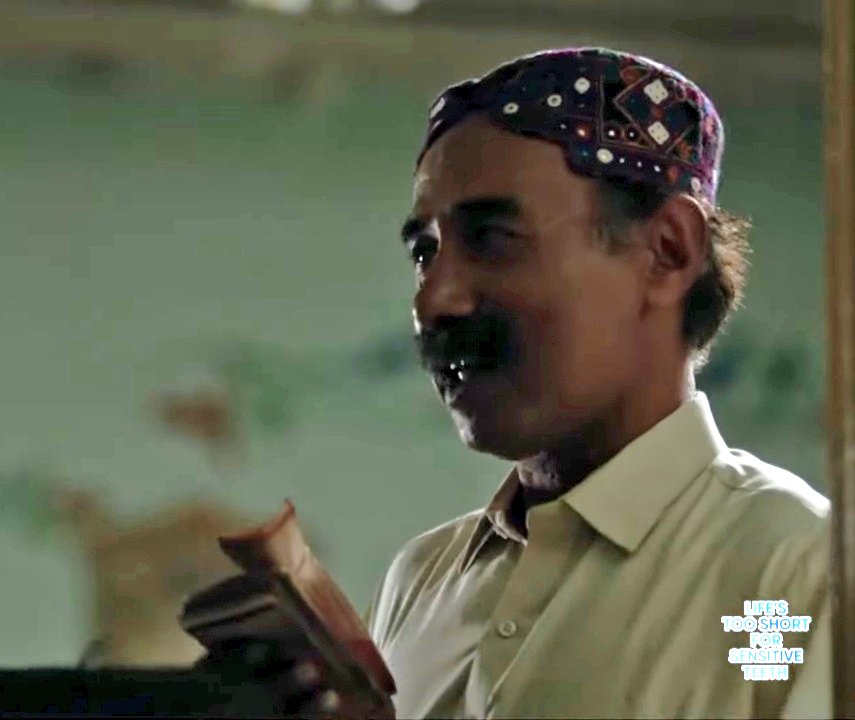itsFatimaahere's tweet photo. I love how supportive Pariwesh's father is. Despite his tribe's strict customs he's going all out to support his daughter. This is so wholesome ❤ #SinfeAahan https://t.co/xaAHoasv6g