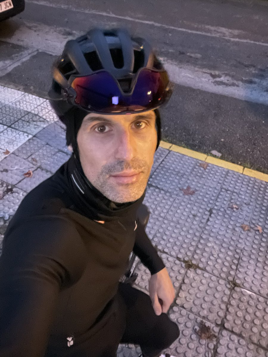 Biketime nocturno 🤣🤣
