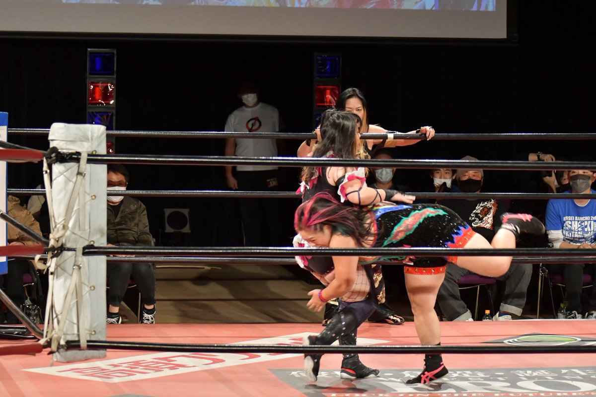 dasadasaotoko's tweet photo. くまもと駅前プロレス
セミ③
#zero1pro #くまもと駅前プロレス #仙女 #橋本千紘 https://t.co/3nPTFtq6hv